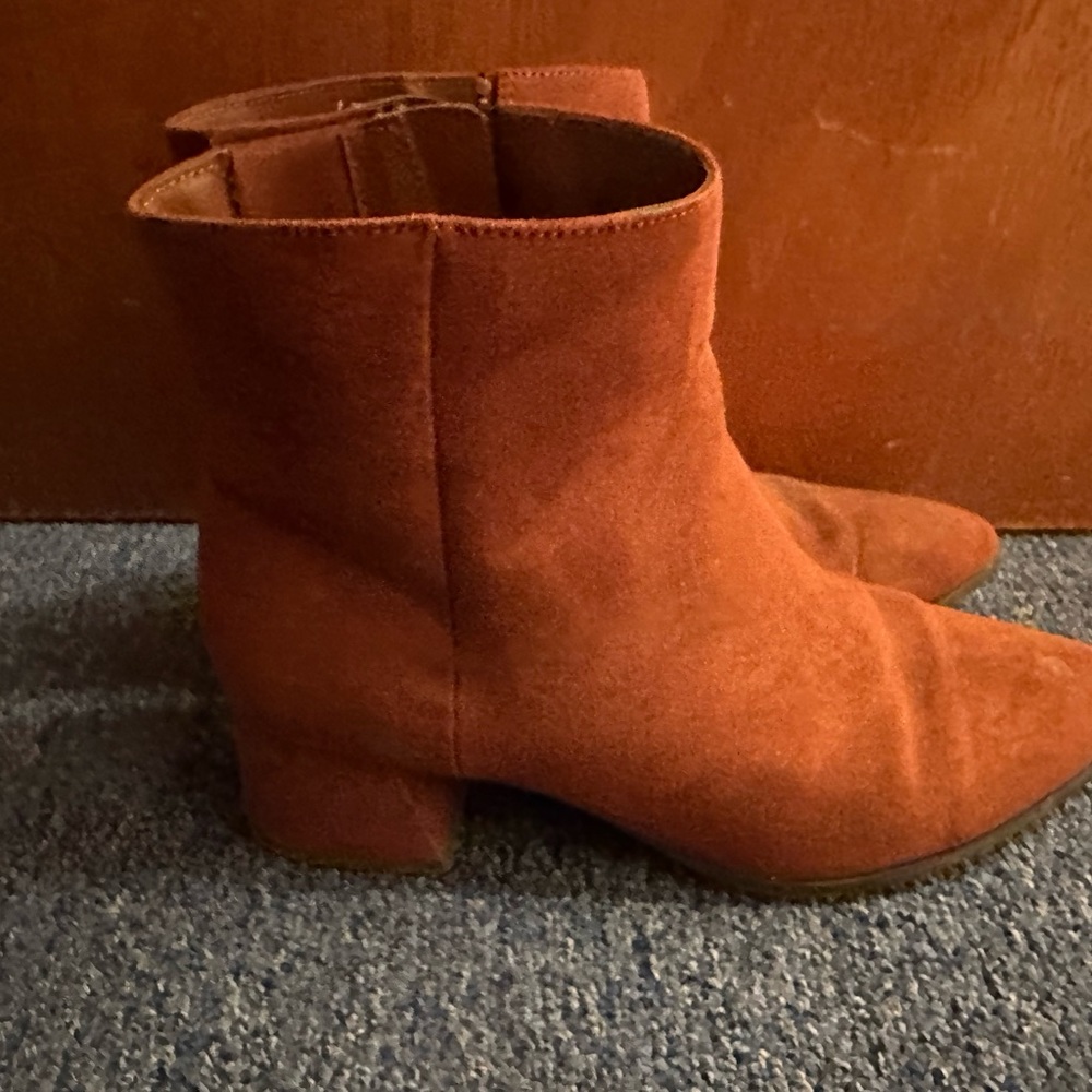 Cognac brown ankle boots size 7